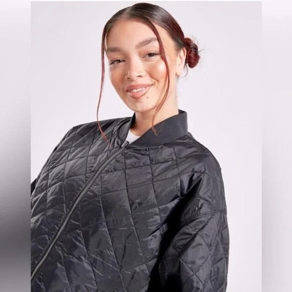 NIKE WOMENS RTW BOMBER JACKET - Picture 4 of 5